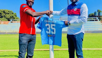 AFCON 2012 Winner James Chamanga Retires Gifts Jersey To Former Coach Nyirenda
